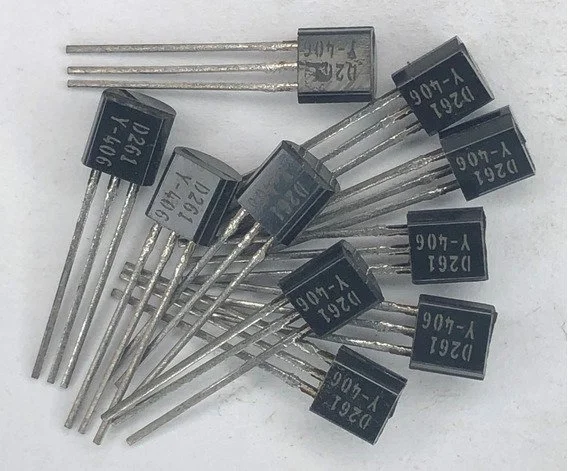 IC D261